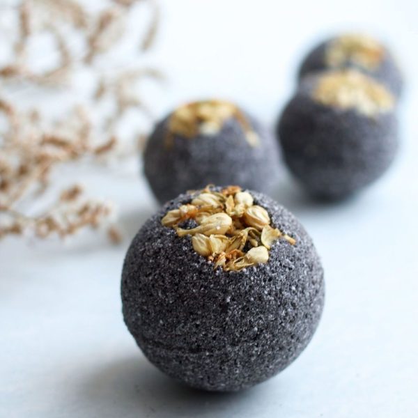 feecc7d41631a4e8bb03c06320f01ac4 Charcoal Detox Sphere